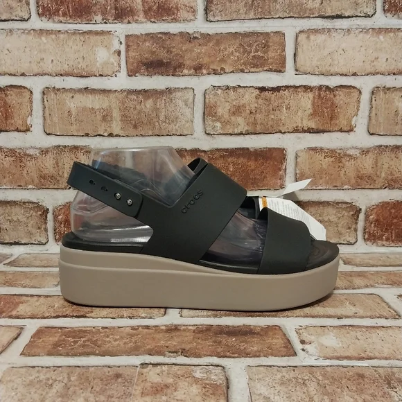 🆕️brand New With Tags 2023 Crocs brooklyn Low Wedge - Picture 2 of 10